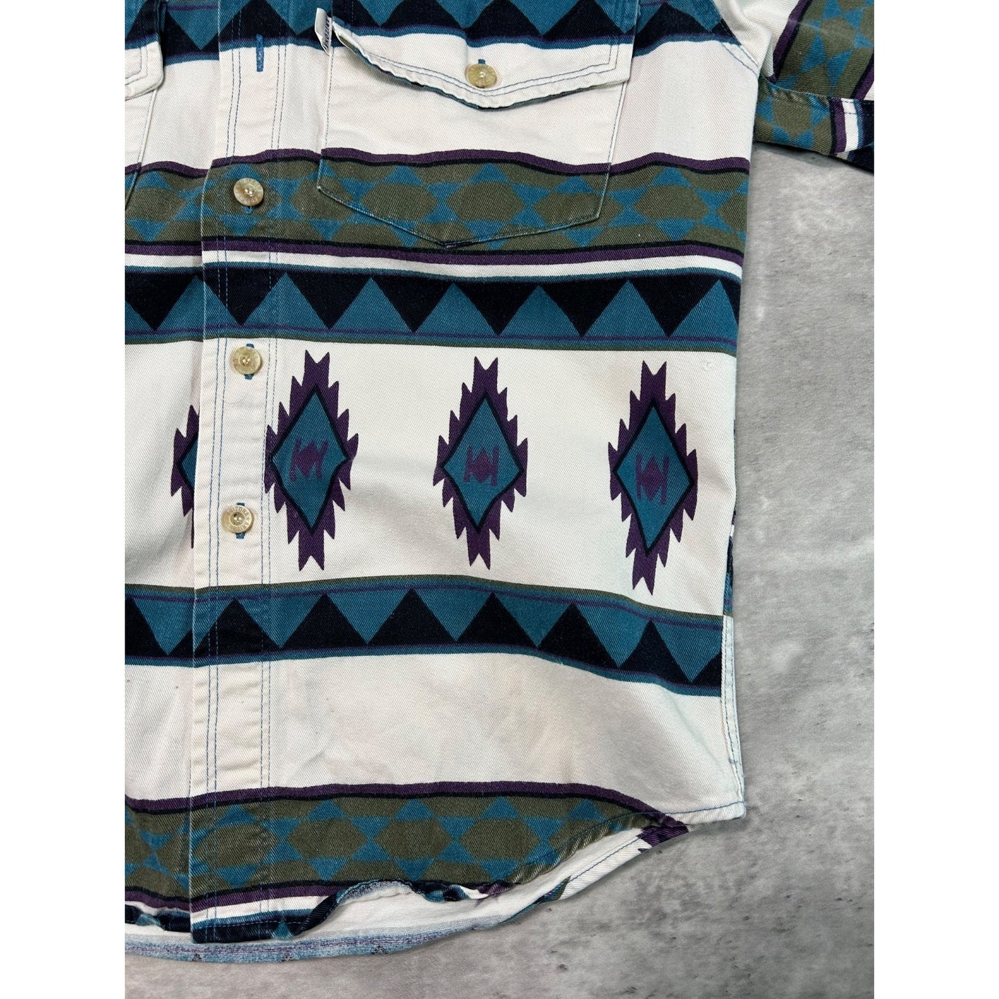 Vintage Arizona Aztec Western Style Long Sleeve Button Up Shirt Sz Medium YOUTH