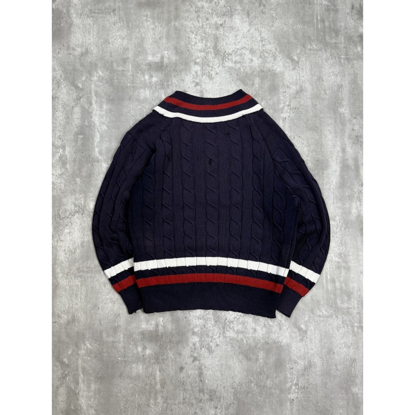 Vintage 90s Izod Embroidered Spellout Cable Knit V-Neck Sweater Size Large