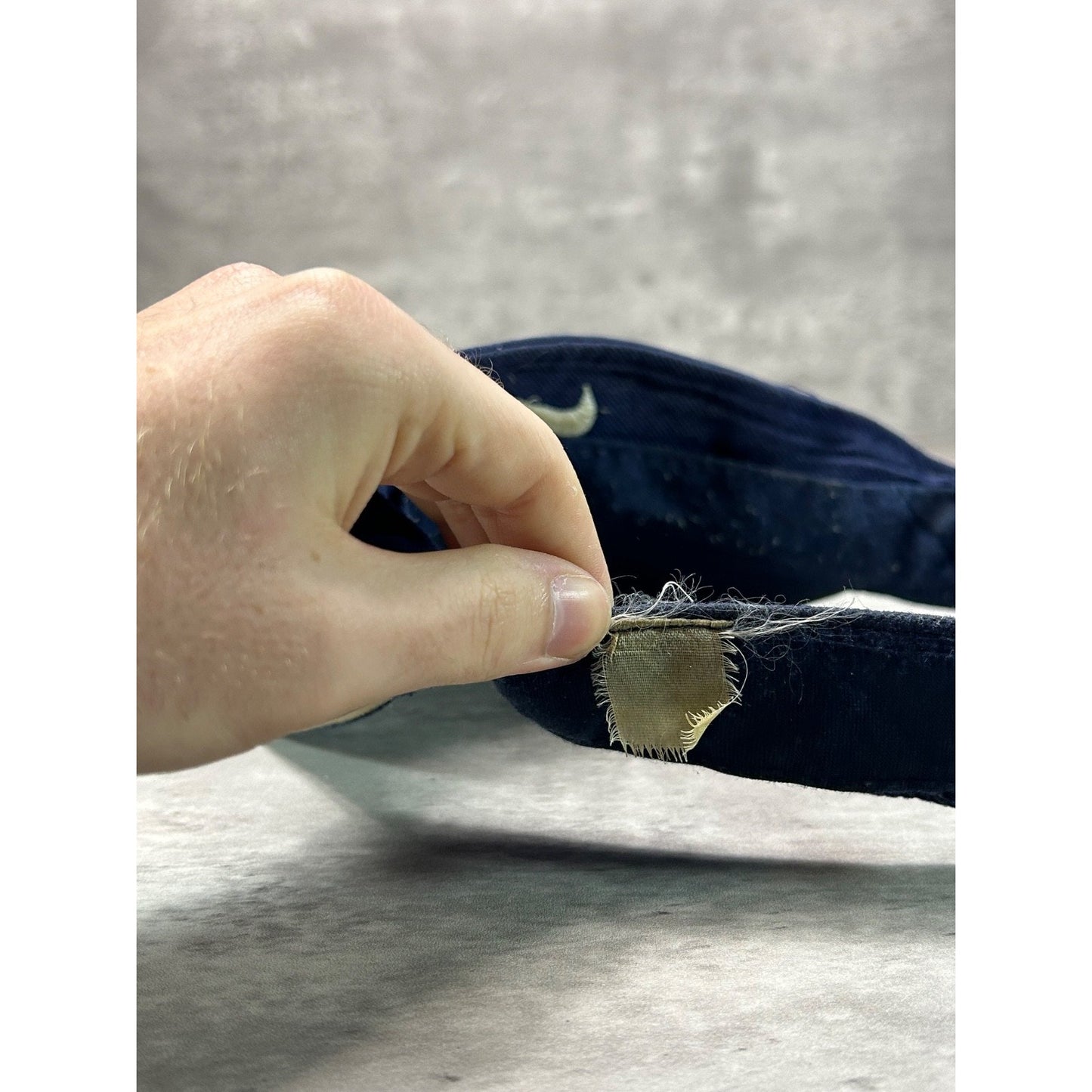 Vintage Nike Embroidered Swoosh Strapback Visor OSFA Navy Blue