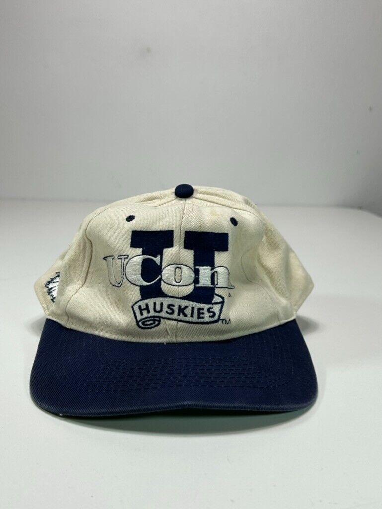 VTG 90s Uconn Huskies NCAA Collegiate Embroidered Spell Out Snapback Hat OSFA