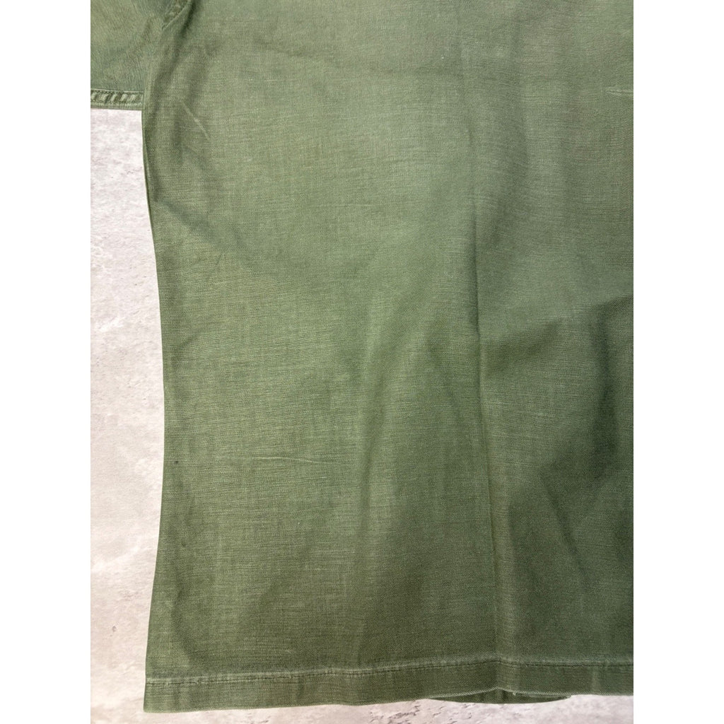 Vintage US Army Patched OG-107 Button Up Shirt Size Medium