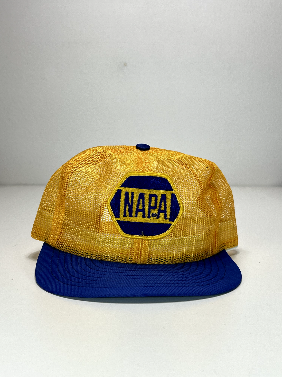 Vintage 80s NAPA Embroidered Patch Mesh Snapback Hat OSFA