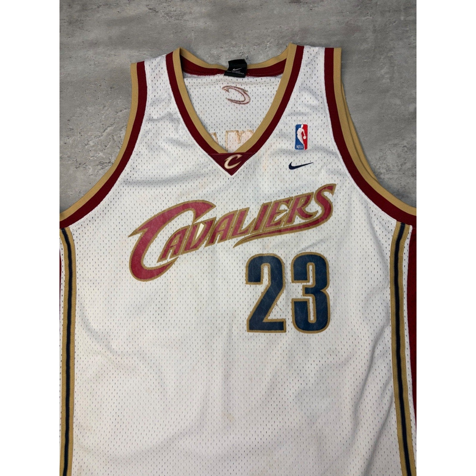 Vintage Lebron James #23 Cleveland Cavaliers NBA Nike Basketball Jersey Size 2XL