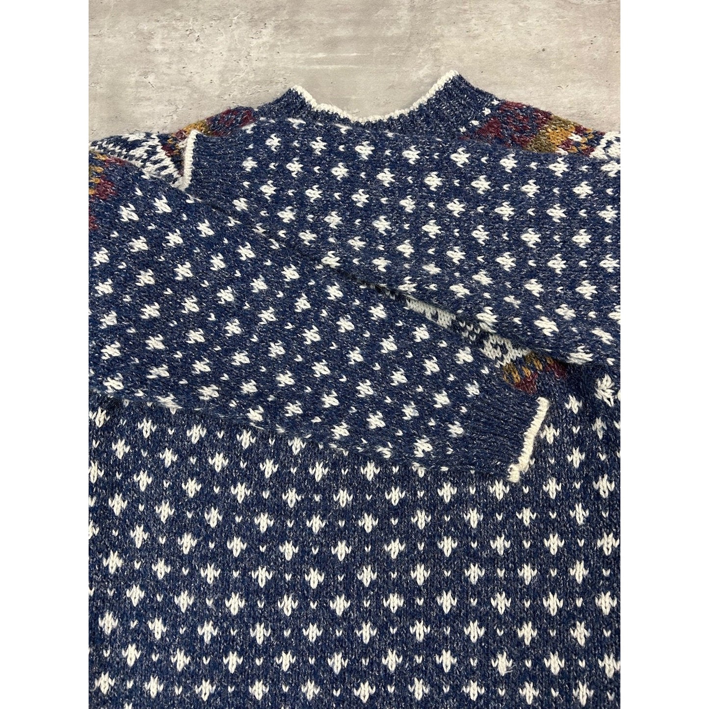 Vintage 80s/90s Abstract Striped Knit Grandma Sweater Size Medium