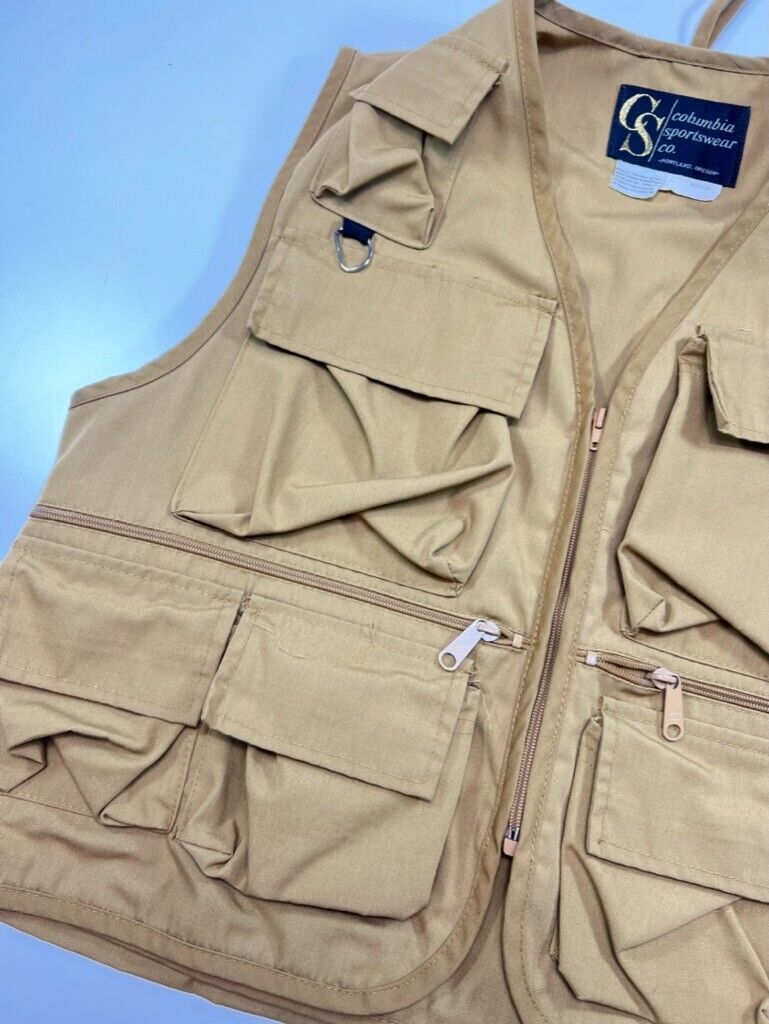 Vintage 90s Columbia Sportswear Hunting/Fishing Vest Jacket Size Medium Beige
