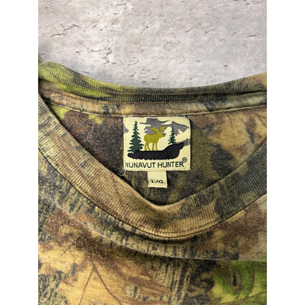 Vintage Nunavut Hunter Tree Camo Hunting Long Sleeve T-Shirt Size Large