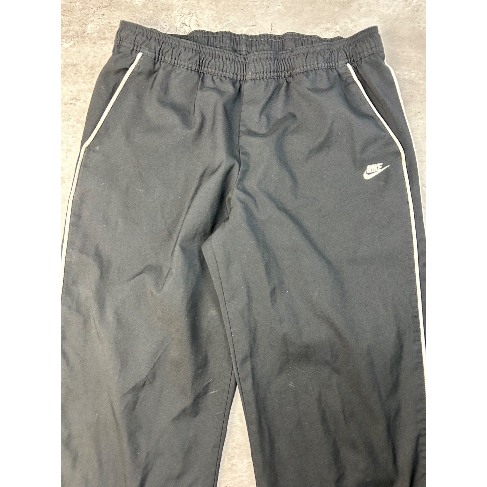 Vintage 2000s Nike Embroidered Logo Nylon Track Pants Size Large