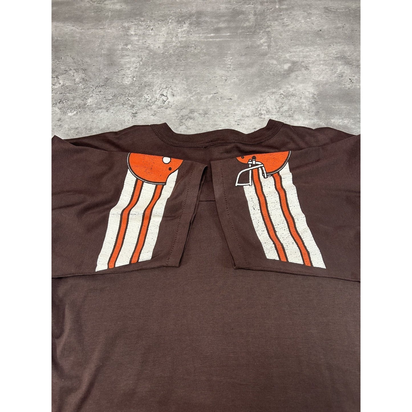 Vintage 90s Cleveland Browns NFL Helmet Graphic Spellout Football Jersey Size XL