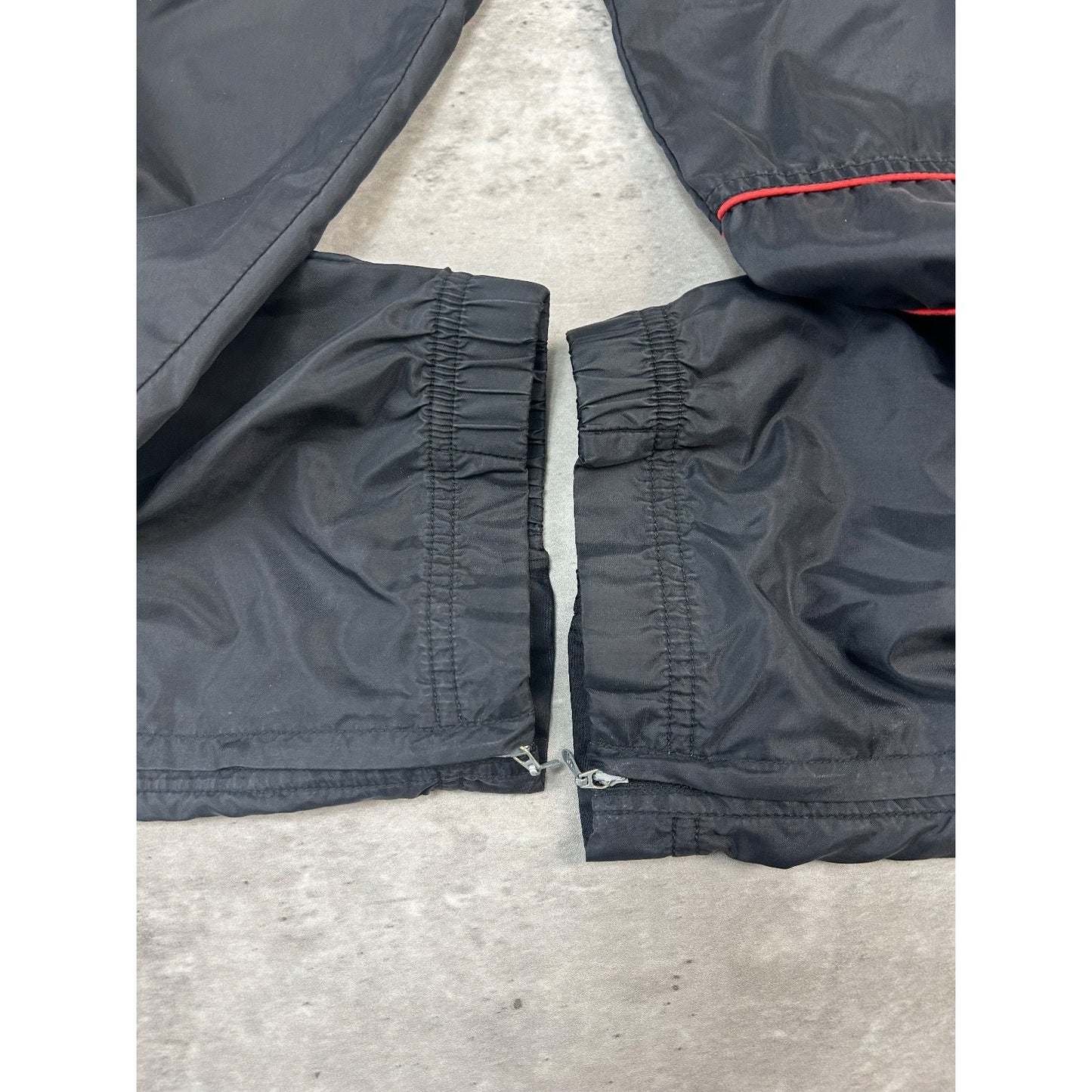 Vintage Nike Embroidered Swoosh Nylon Track Pants Size Medium Black