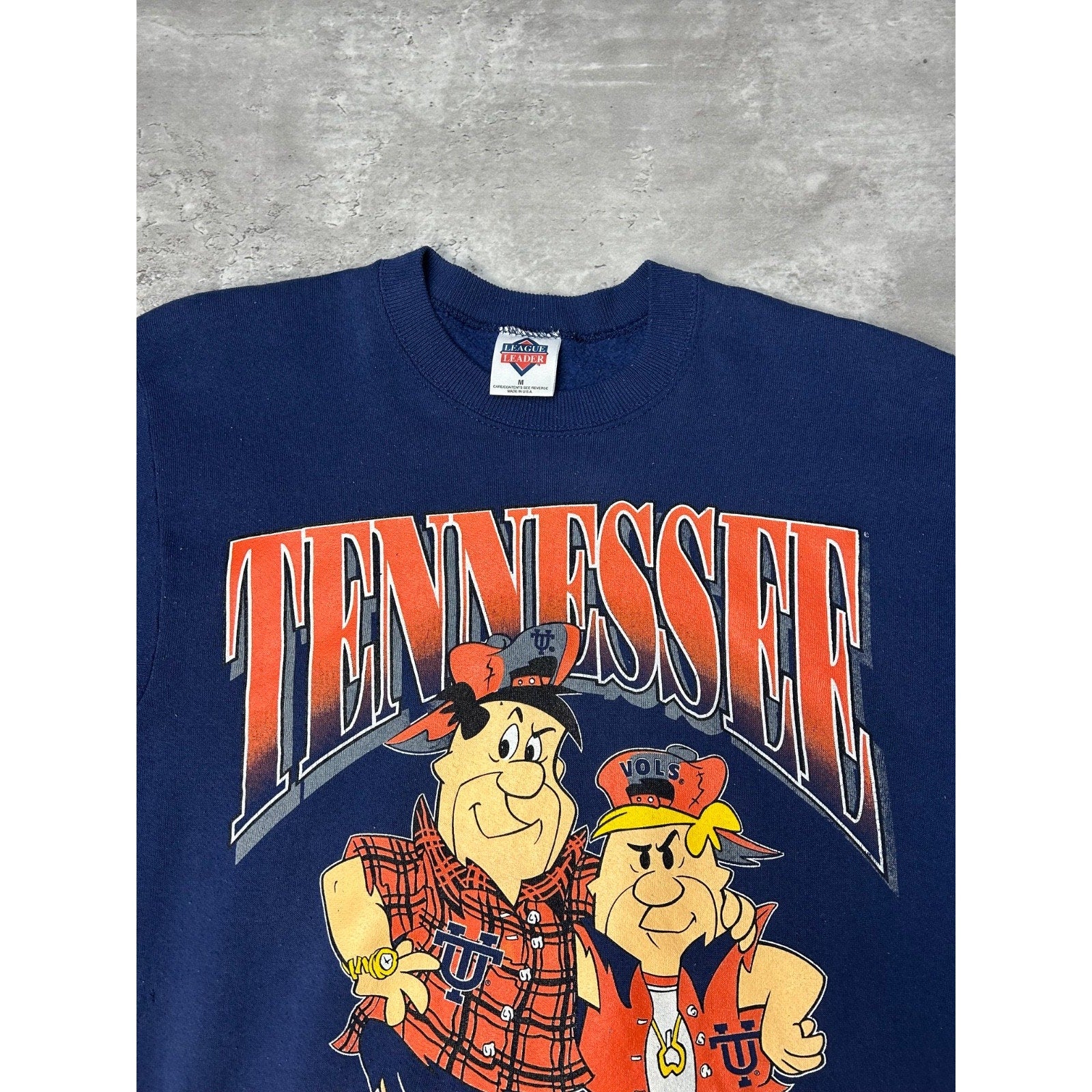 1994 Tennessee Volunteers NCAA Flintstones Graphic Sweatshirt Size Medium