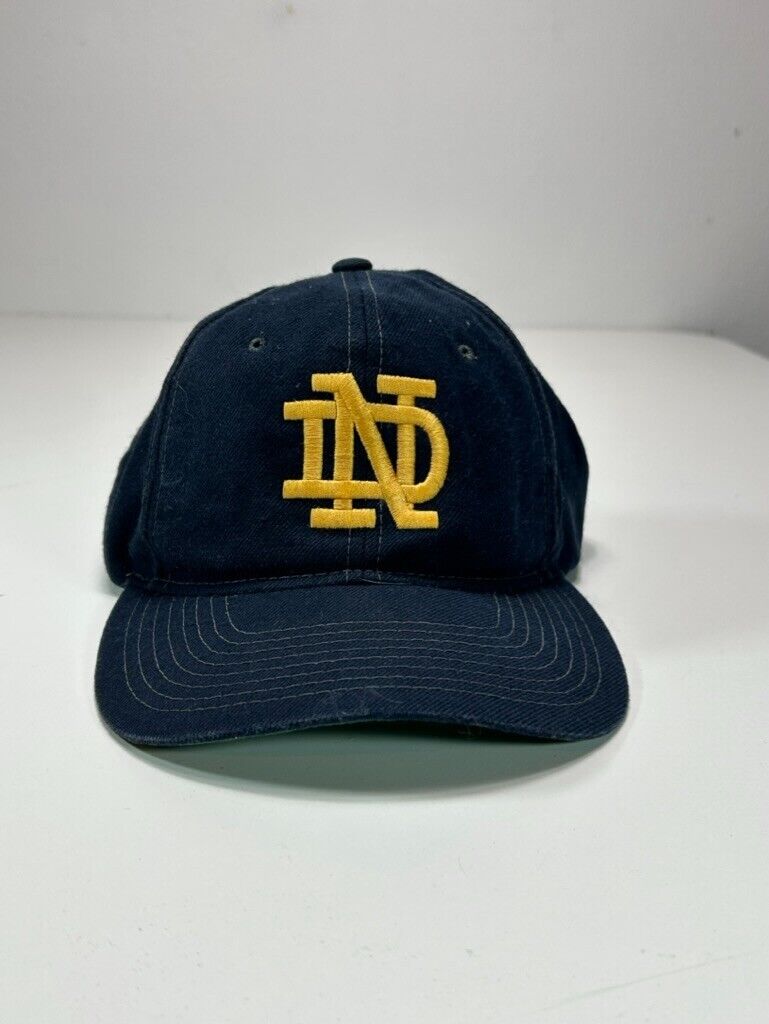 Vintage 90s Notre Dame Fighting Irish NCAA Embroidered Logo Snapback Hat OSFA