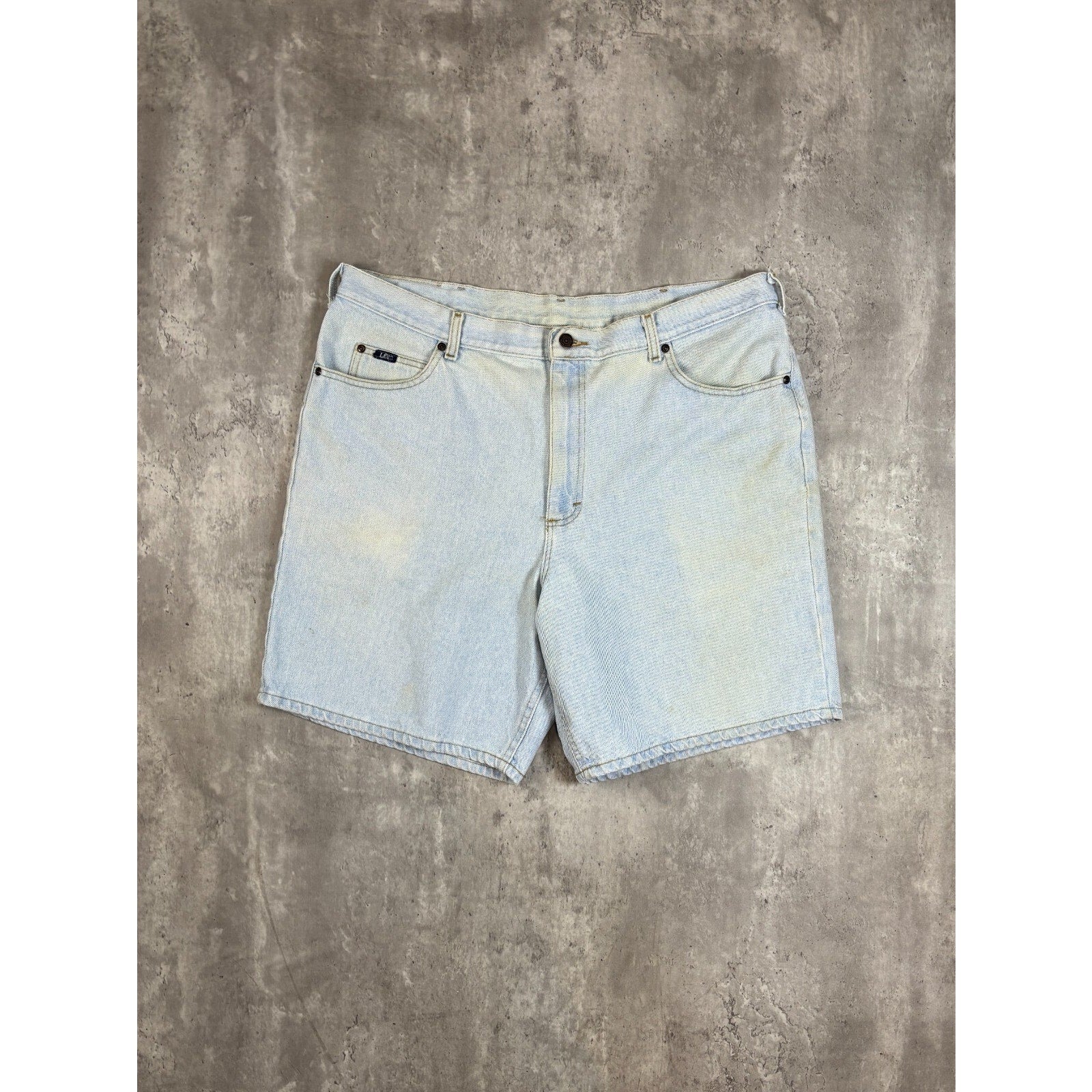 Vintage 90s Lee Light Wash Denim Shorts Size 42 Blue