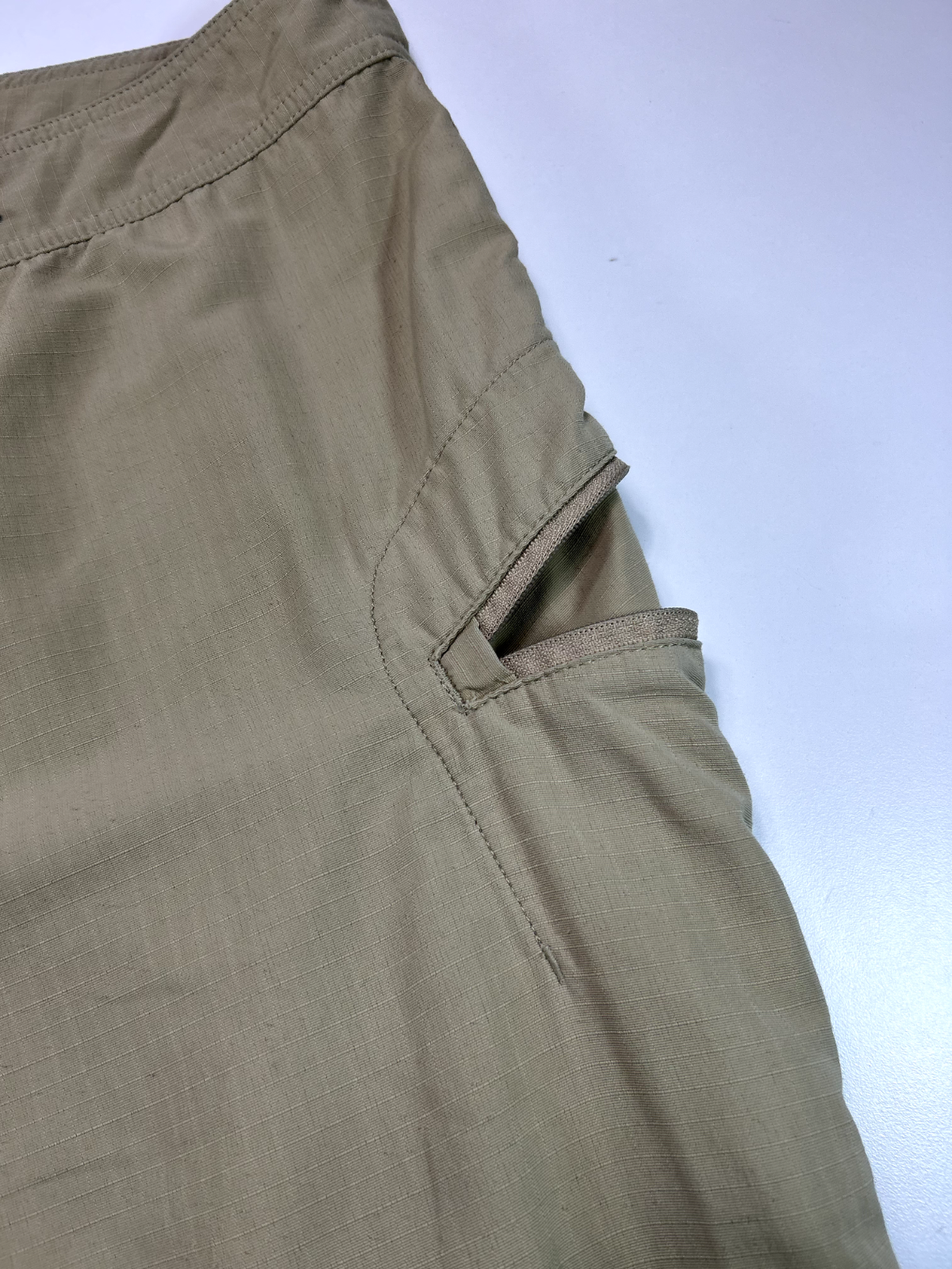 Vintage Patagonia Nylon Ripstop Hiking Pants Size 38 Beige