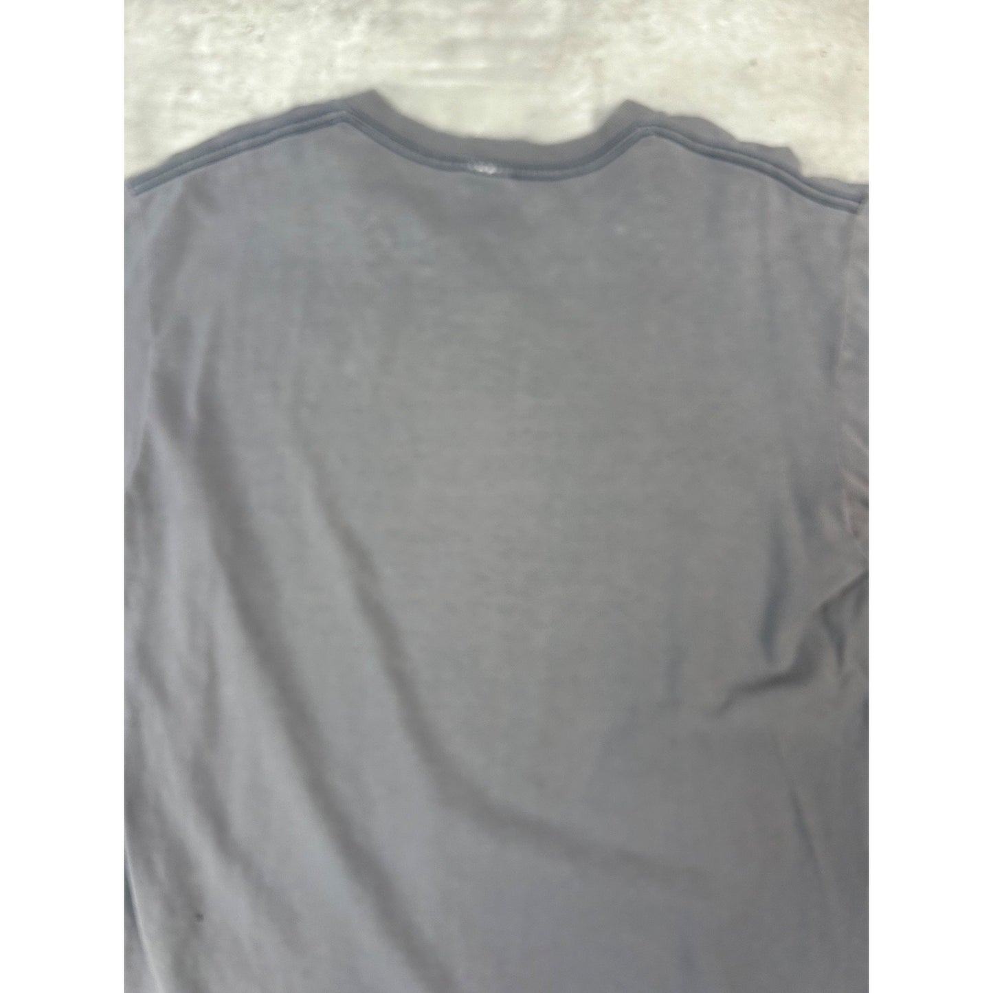 Vintage 90s Will Bullas Duck Tape Art Graphic T-Shirt Size Large Black