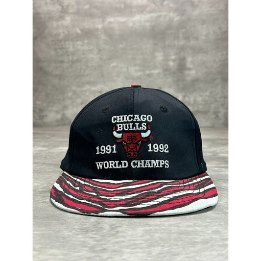 Vintage 1991/92 Chicago Bulls NBA Back To Back World Champs Snapback Hat OSFA