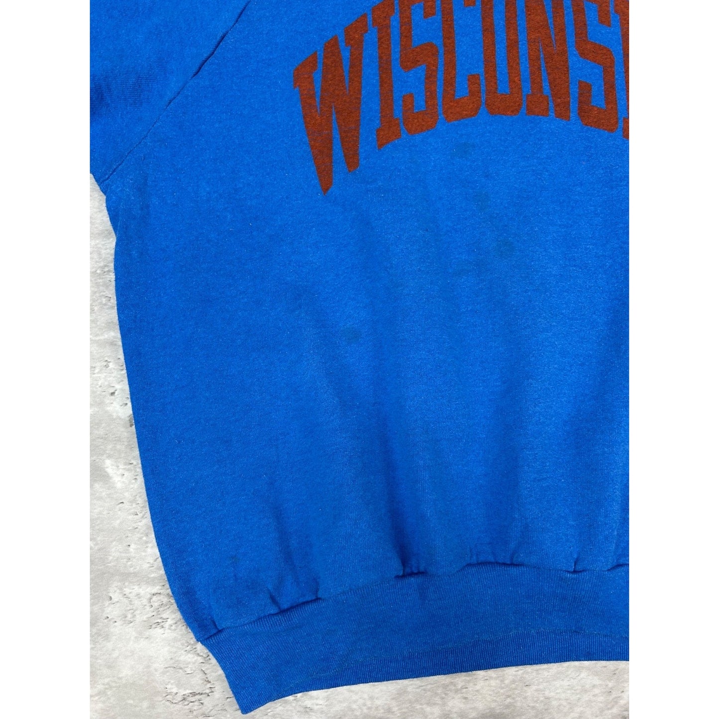 Vintage 80s/90s Wisconsin Badgers NCAA Arc Spellout Sweatshirt Size Large