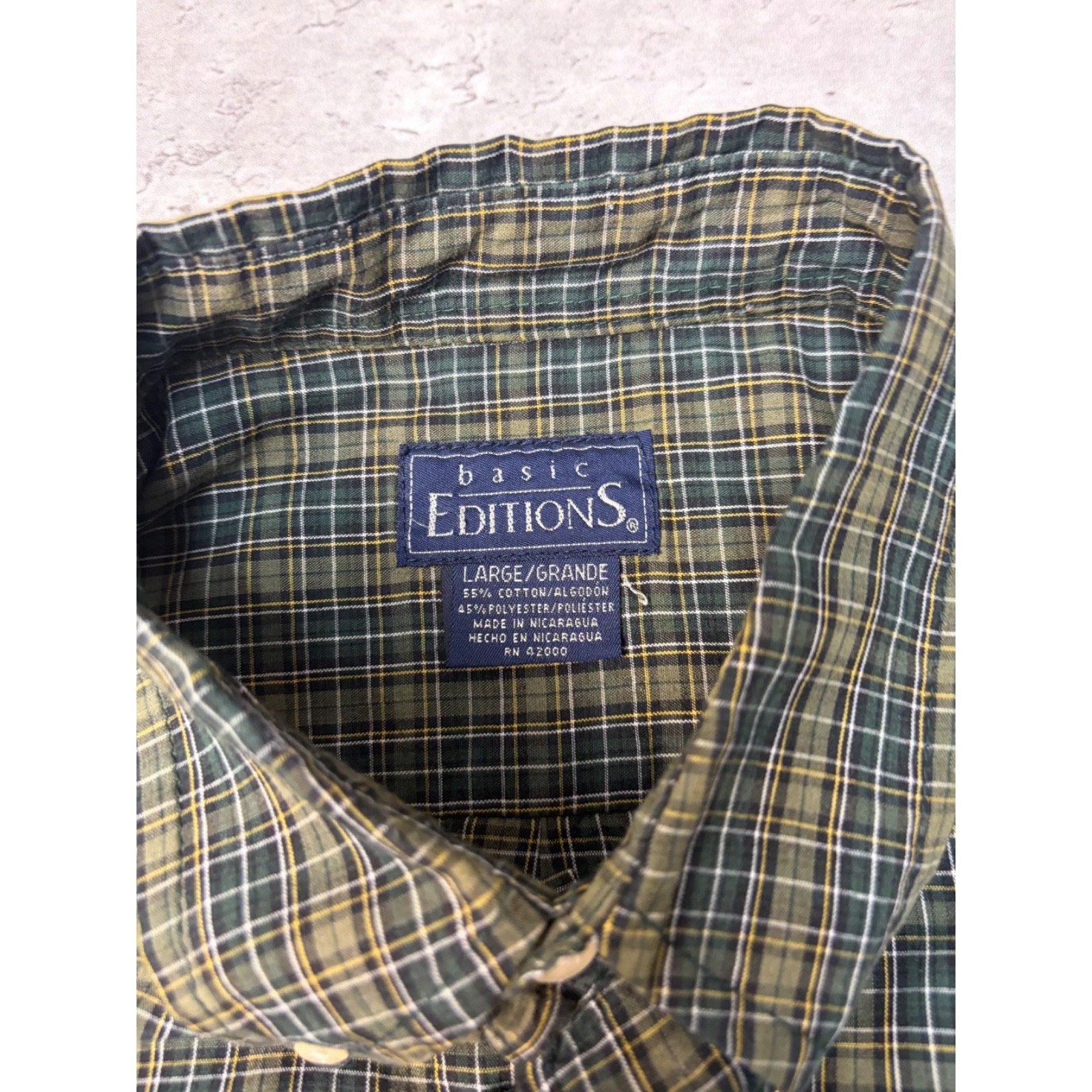 Vintage Basic Editions Single Pocket Plaid Cropped Button Up Shirt Size Large