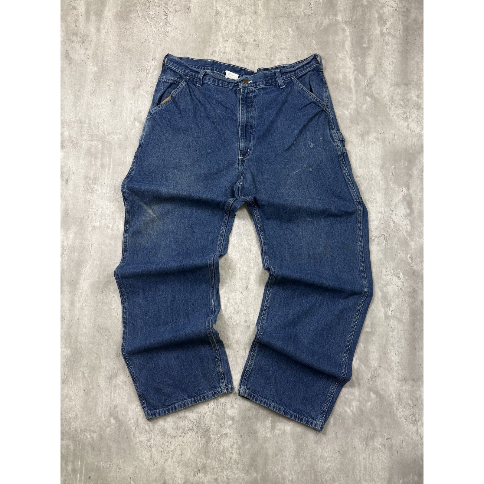 Vintage Carhartt Medium Wash Dungaree Fit Denim Workwear Pants Size 39