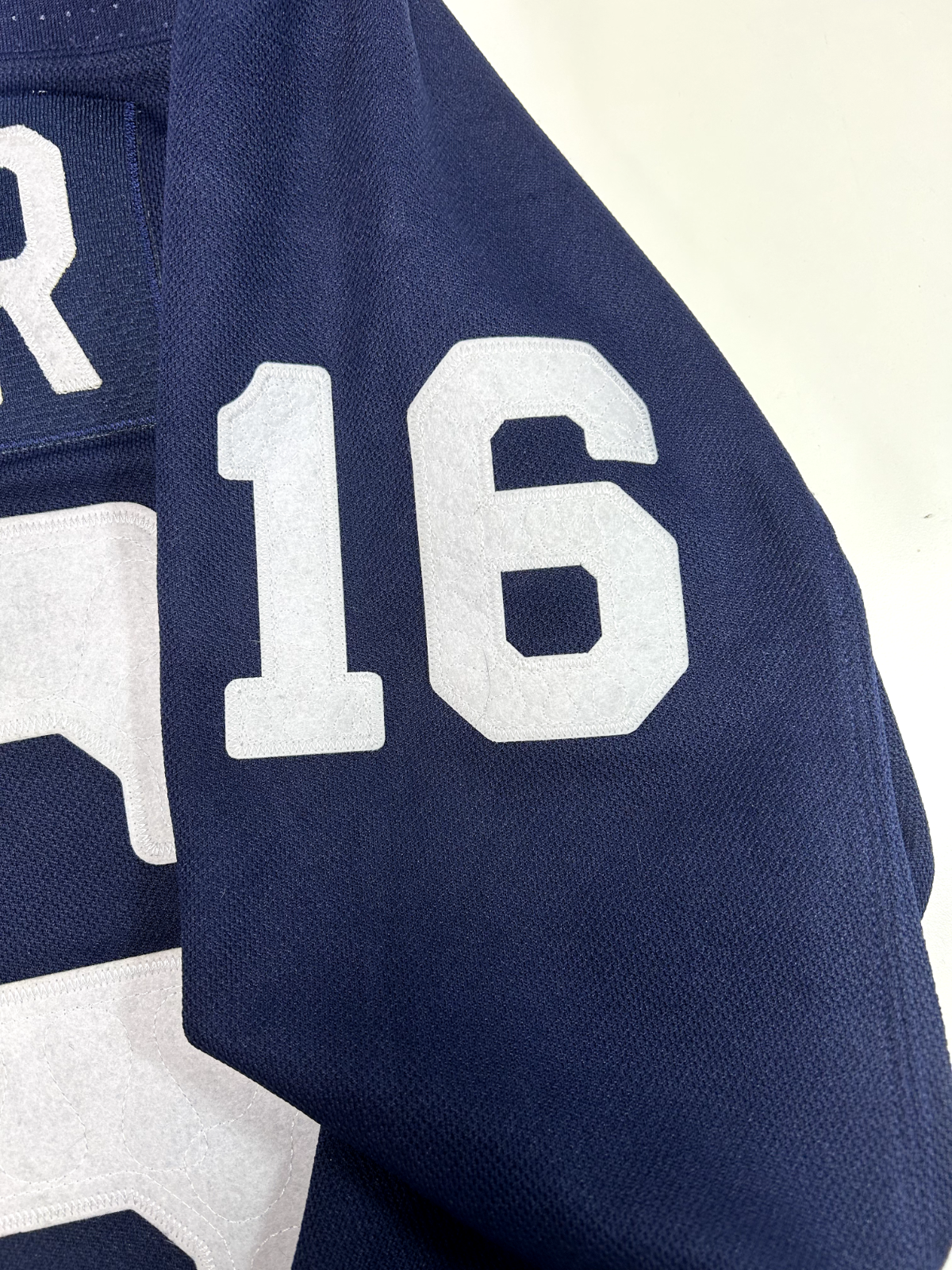 Mitch Marner #16 Toronto Maple Leafs NHL Authentic Hockey Jersey Size XL 50