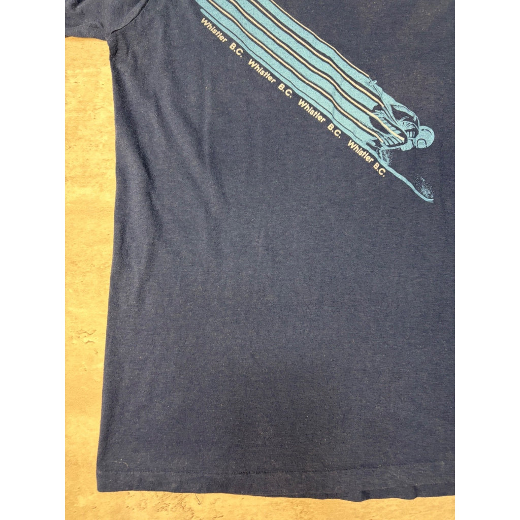 Vintage Whistler British Columbia Skiing Graphic Destination T-Shirt Size Large