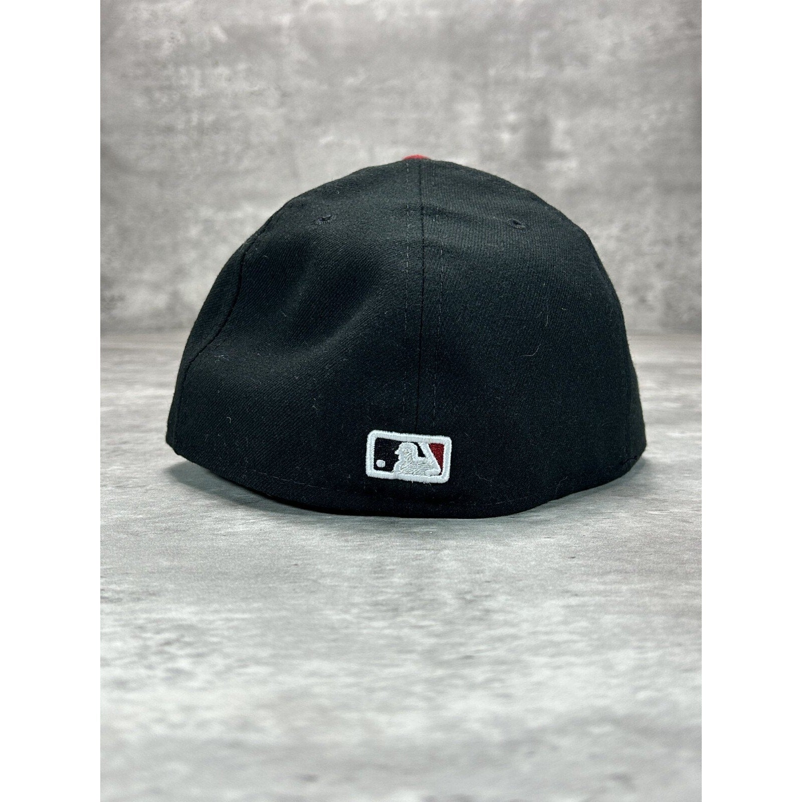 Arizona Diamondbacks MLB Embroidered Logo Baseball Fitted Hat 7 1/2 OSFA