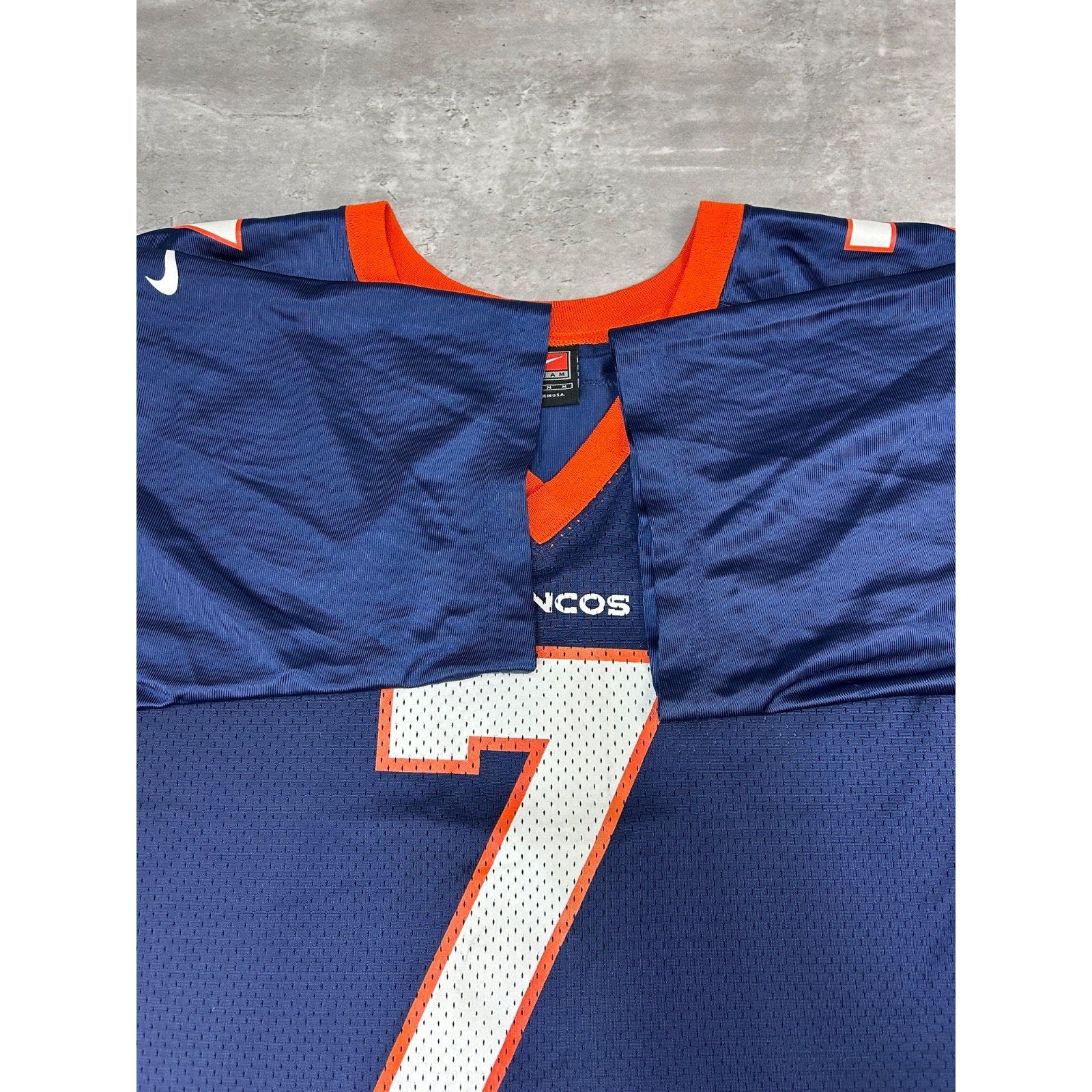 Vintage John Elway #7 Denver Broncos NFL Nike Football Jersey Size Medium