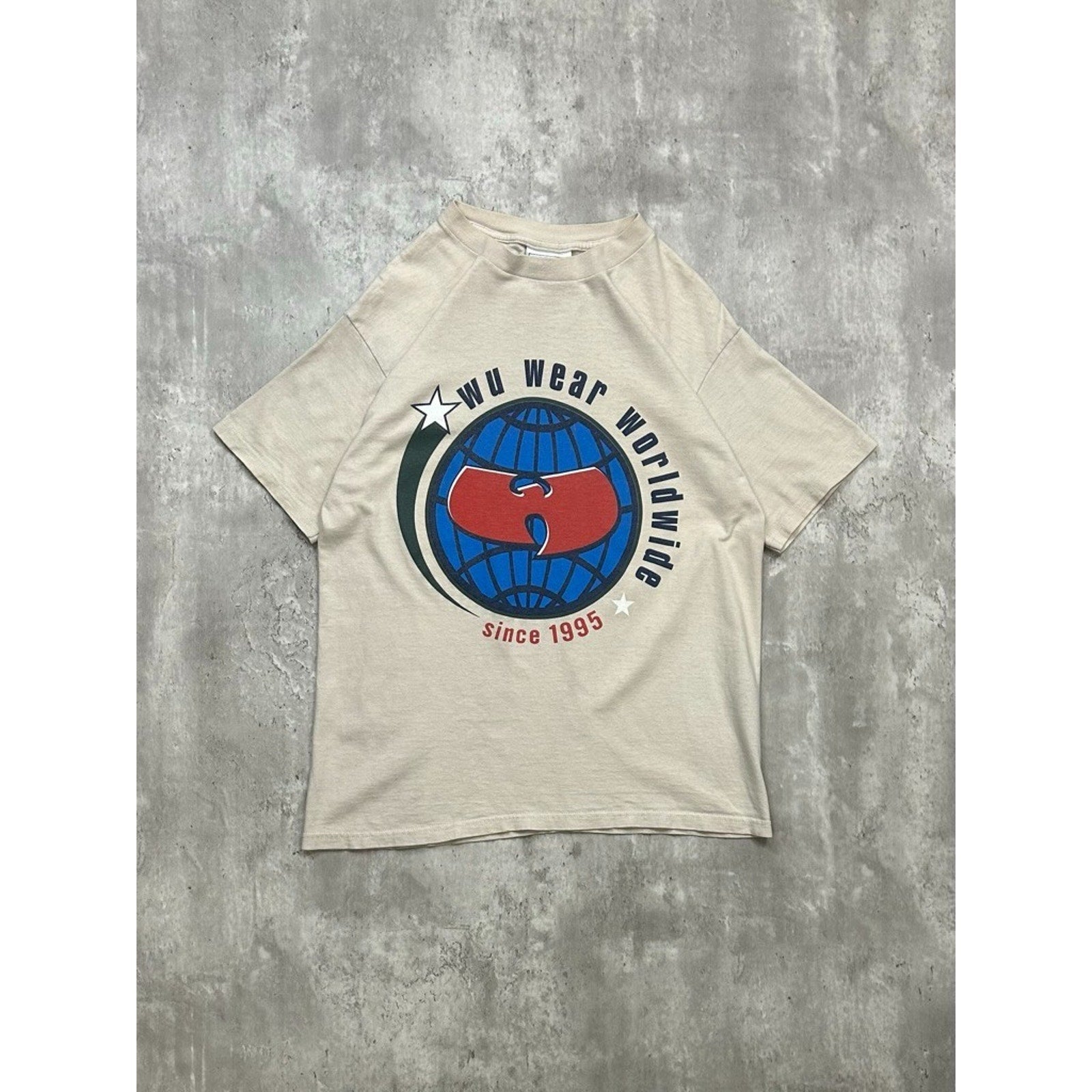 Vintage 90s Wu Wear Worldwide Hip Hop Graphic T-Shirt Size Large