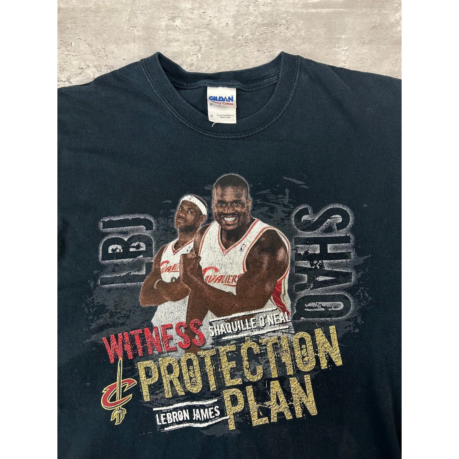 Vintage Lebron James #23 & Shaquille O'Neal #32 Cleveland Cavaliers T-Shirt Med