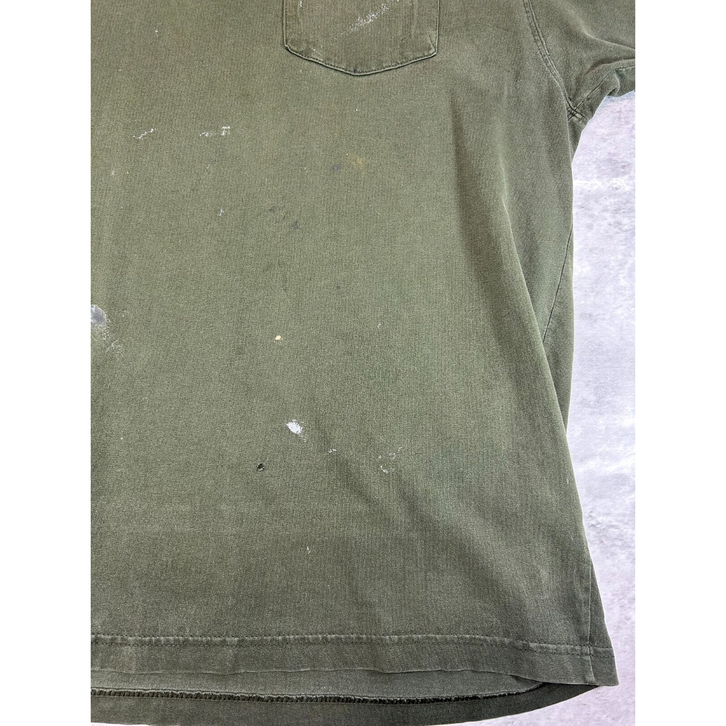 Vintage Carhartt Embroidered Patch Pocket Workwear T-Shirt Size Large