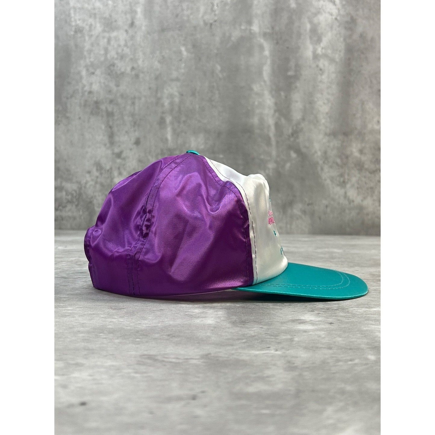 Vintage 1992 Betty Boop MGM Grand Embroidered Cartoon Snapback Hat OSFA