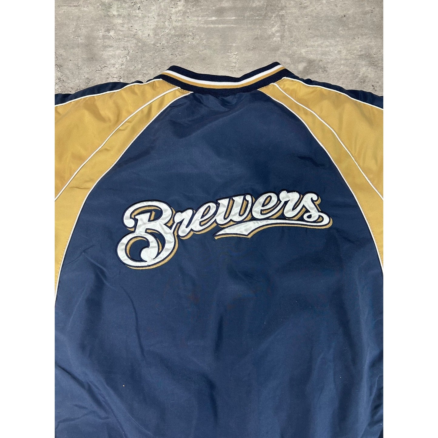 Vintage Milwaukee Brewers MLB Embroidered Logo Windbreaker Jacket Size XL