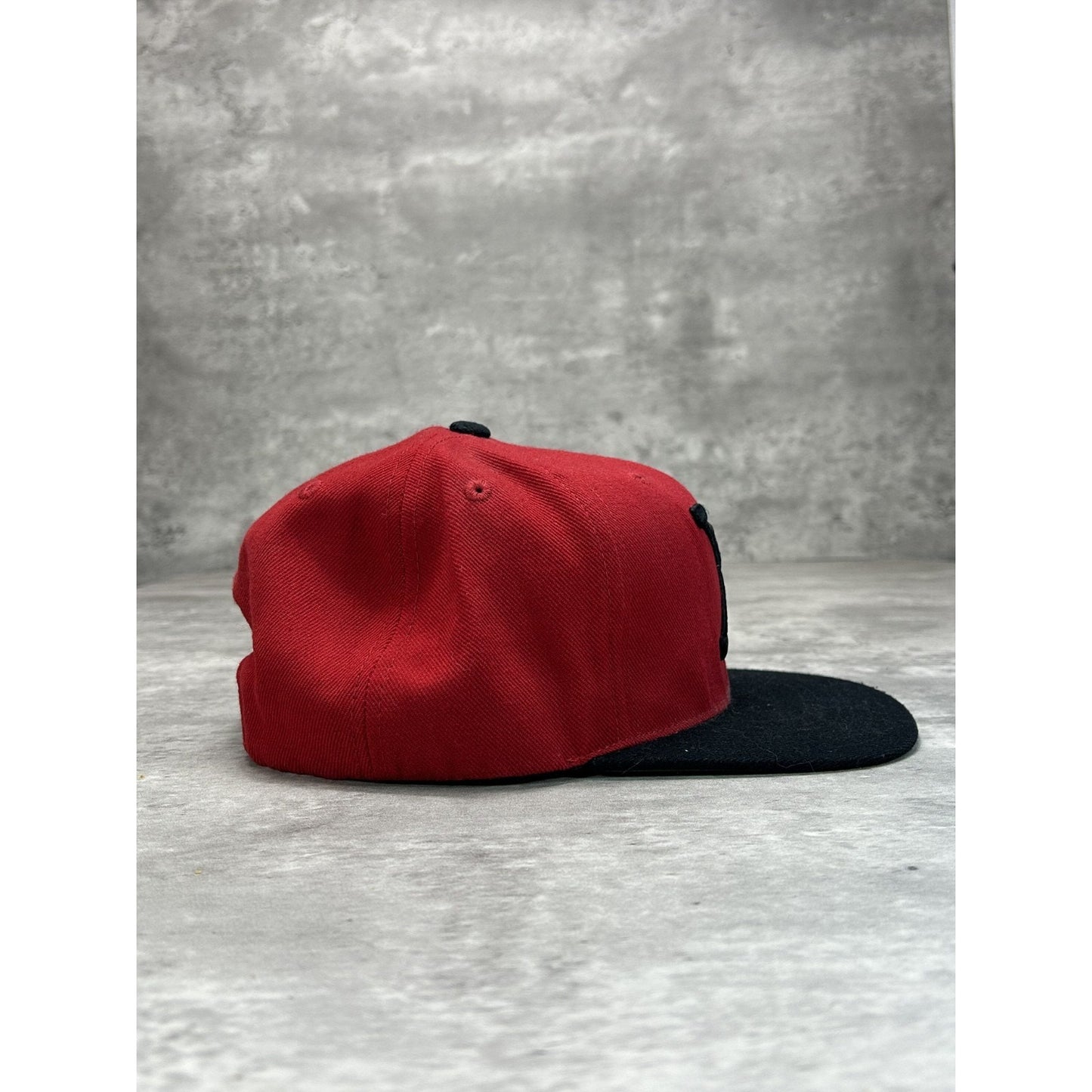 Vintage 90s Malcolm X Embroidered X Two Tone Snapback Hat OSFA Red/Black