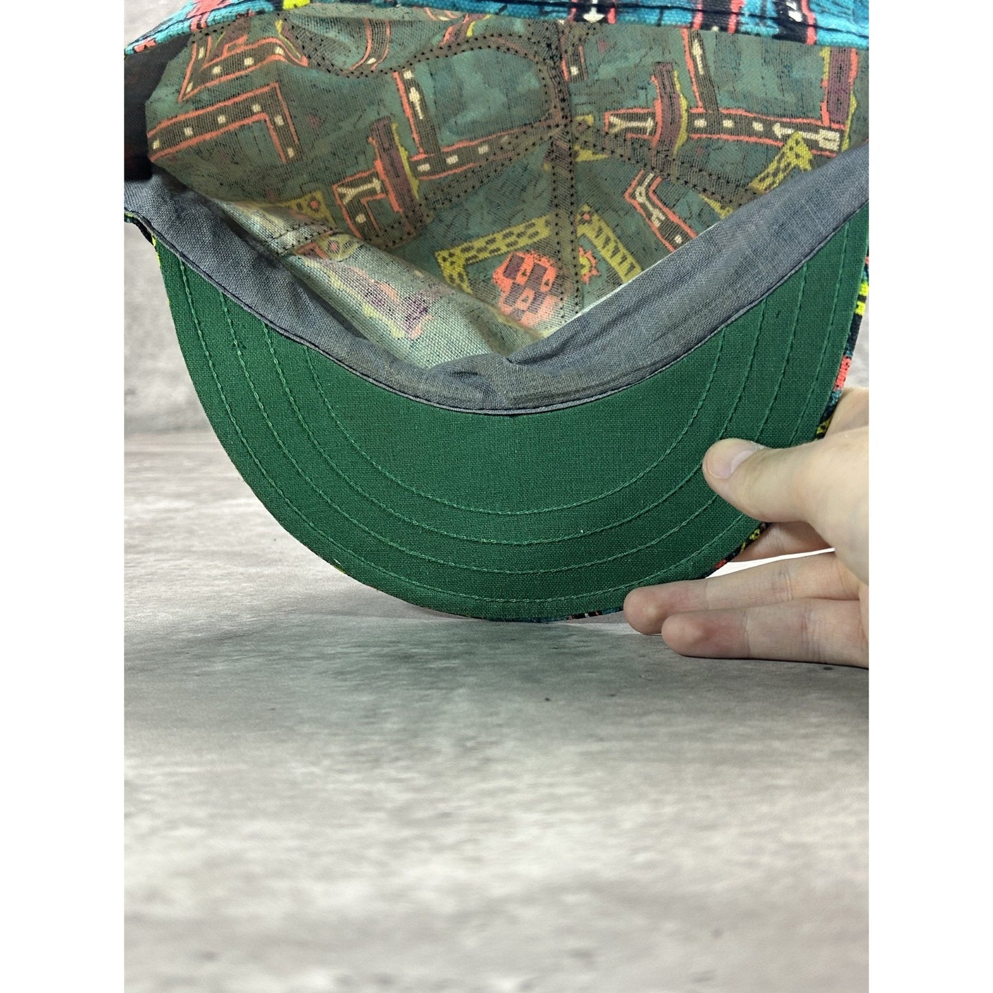 Vintage 80s/90s Surf Style Abstract Patterned Print Fitted Hat Size 7 1/2