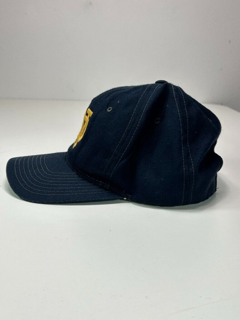 Vintage 90s Notre Dame Fighting Irish NCAA Embroidered Logo Snapback Hat OSFA