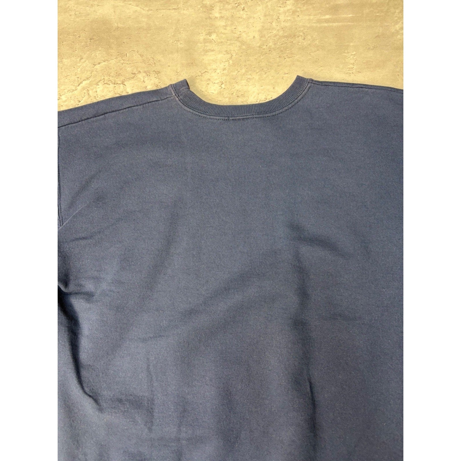 Vintage Uconn Huskies NCAA Spellout Graphic Champion Sweatshirt Size Medium