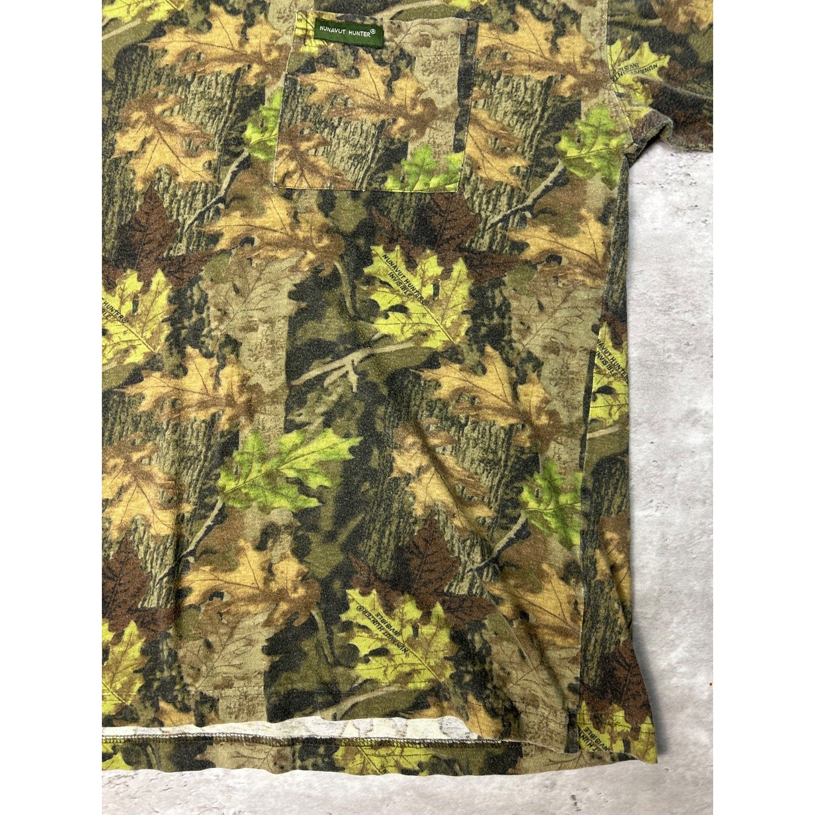 Vintage 90s Nunavut Hunter Tree Camo Hunting Long Sleeve T-Shirt Size Large