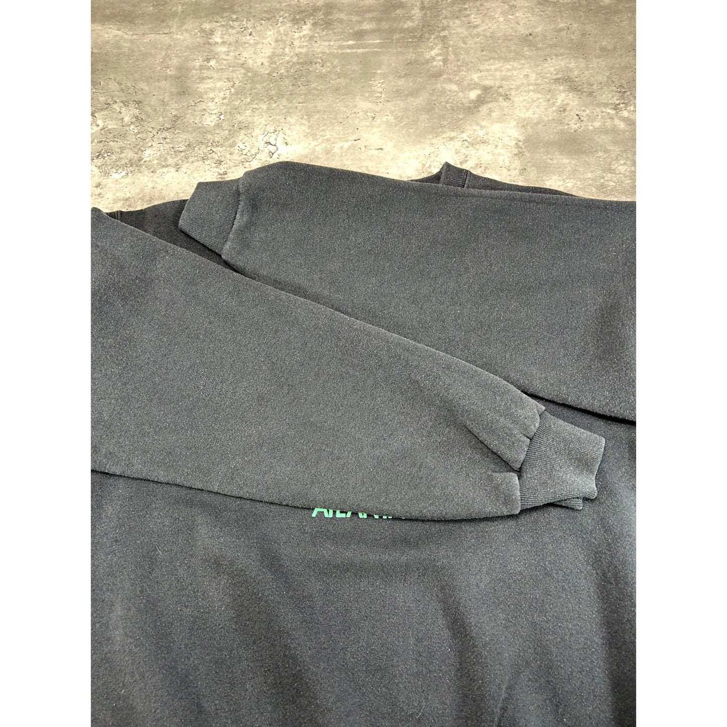 Vintage 90s Hard Rock Cafe Atlanta Graphic Destination Sweatshirt Size XL
