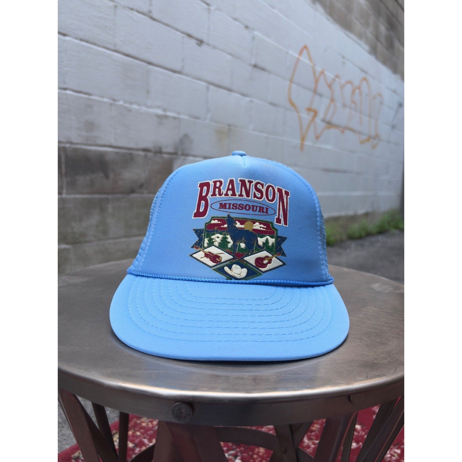 Vintage Branson Missouri Destination Crest Graphic Trucker Snapback Hat OSFA