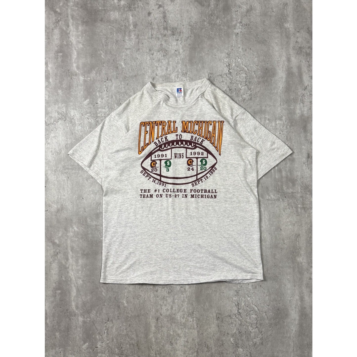 Vintage 1992 Central Michigan NCAA Back To Back Champs Football T-Shirt Size XL