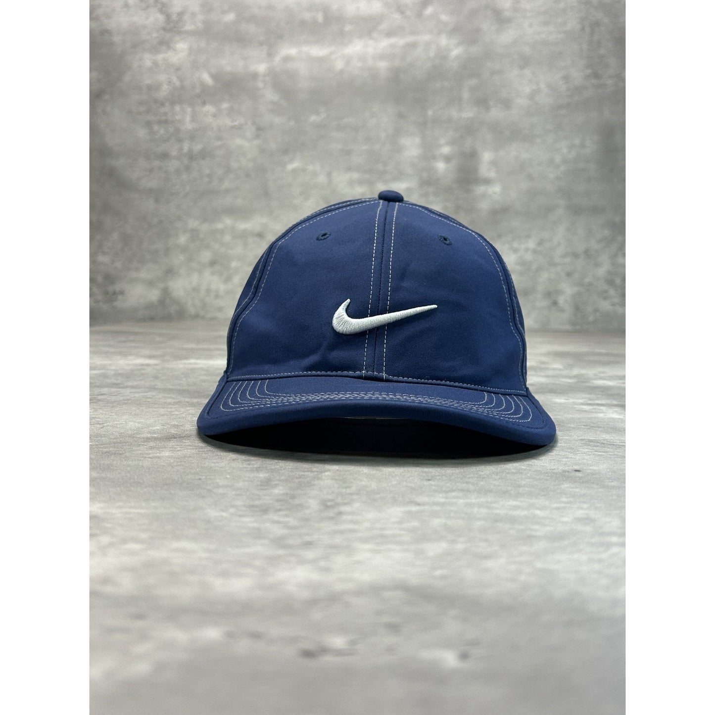 Nike Golf Embroidered Swoosh Strapback Hat OSFA