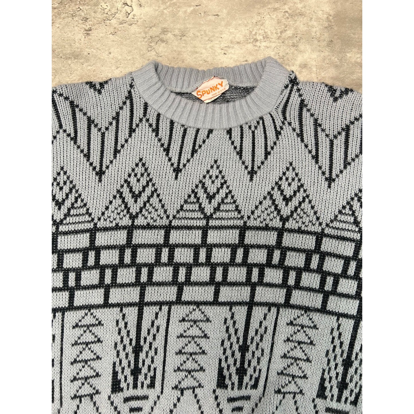 Vintage 90s Spunky Geometric Striped Pullover Knit Sweater Size Medium Gray