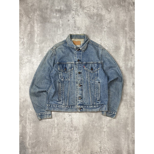 Vintage 90s Levis Red Tab Light Wash Type 3 Denim Trucker Jacket Size Medium