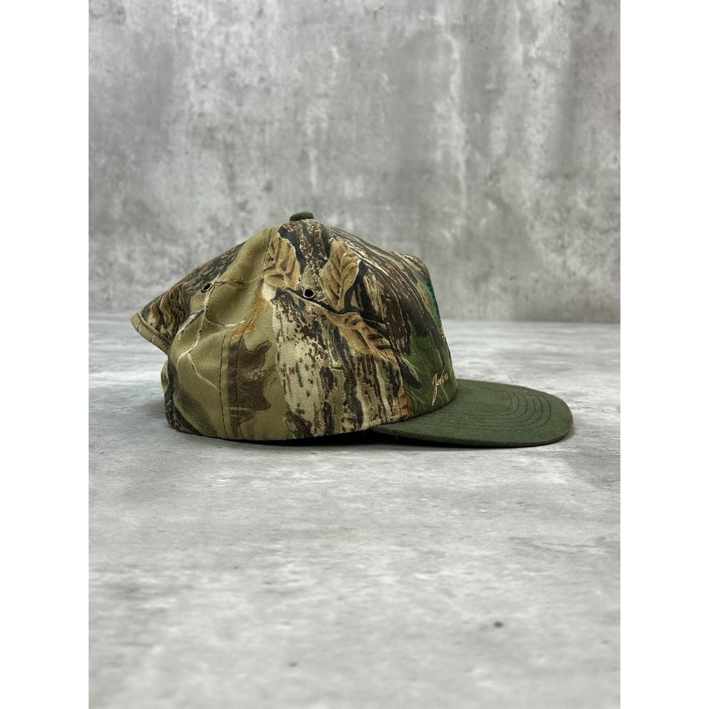 Vintage 90s John Deere Embroidered Deer Camo Hunting Snapback Hat OSFA