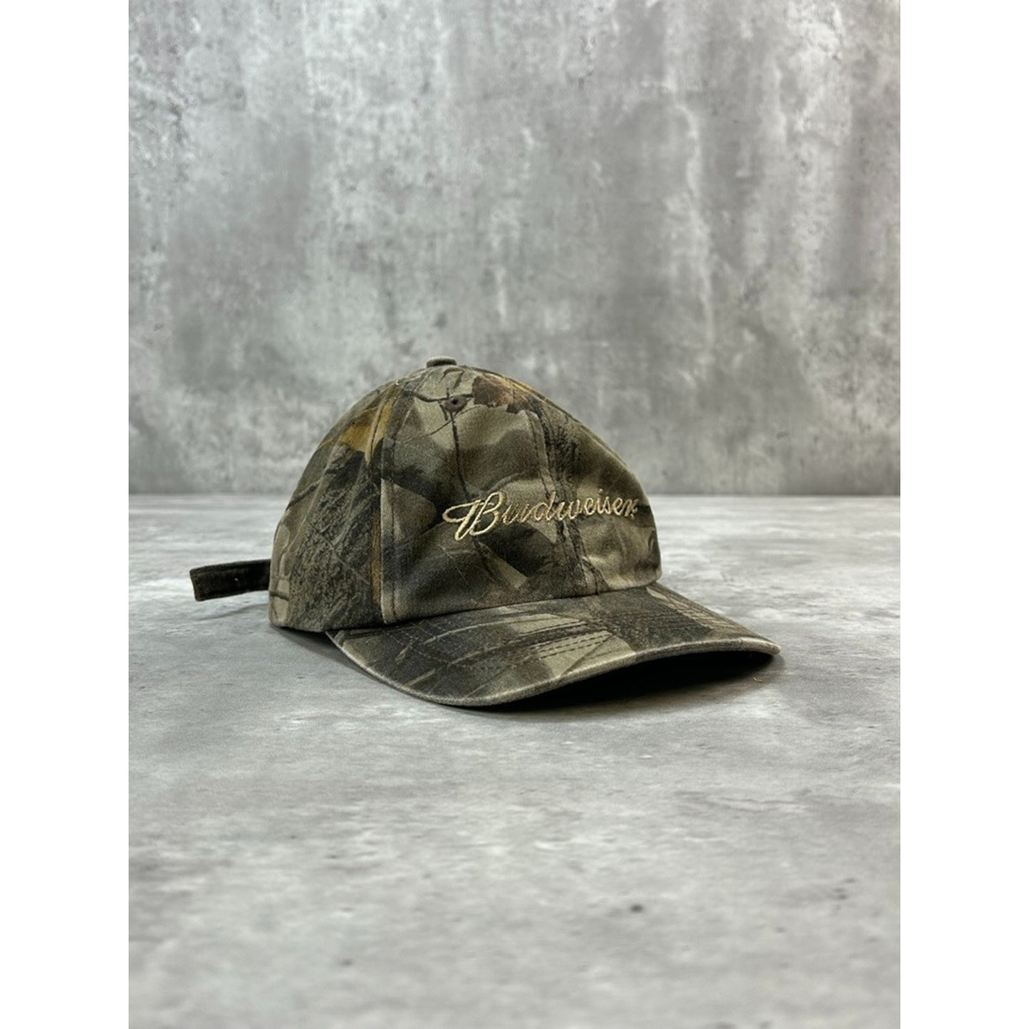 Vintage Budweiser Embroidered Spellout Tree Camo Hunting Strapback Hat OSFA