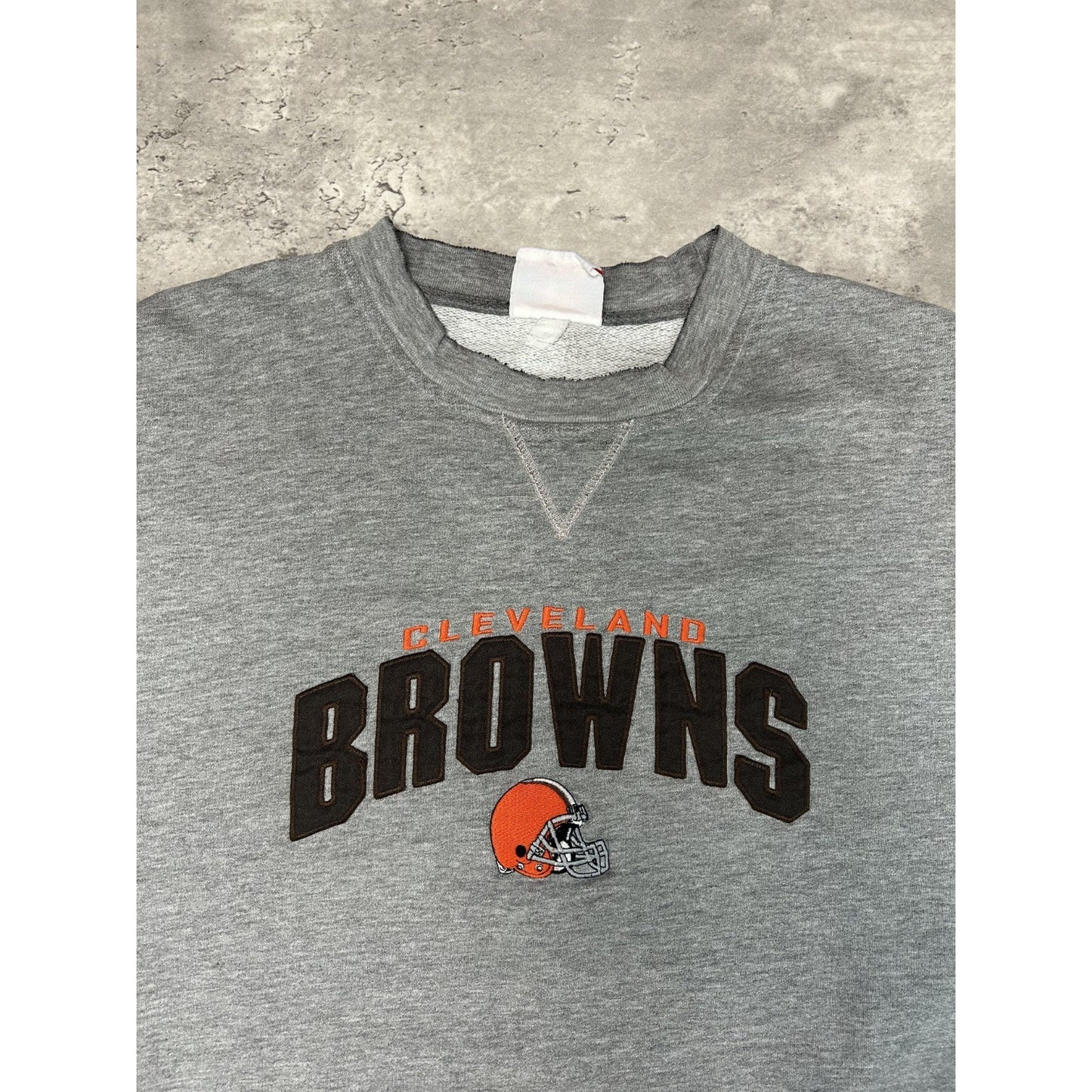 Vintage Cleveland Browns NFL Embroidered Spellout Sweatshirt Size XL