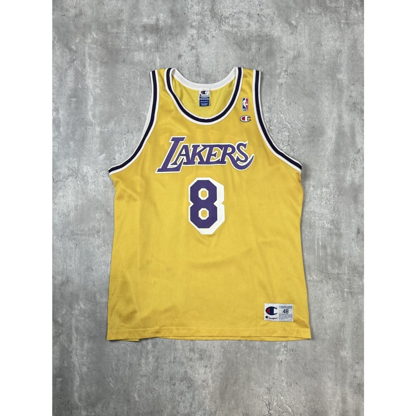 Vintage Kobe Bryant #8 Los Angeles Lakers NBA Champion Jersey Size XL