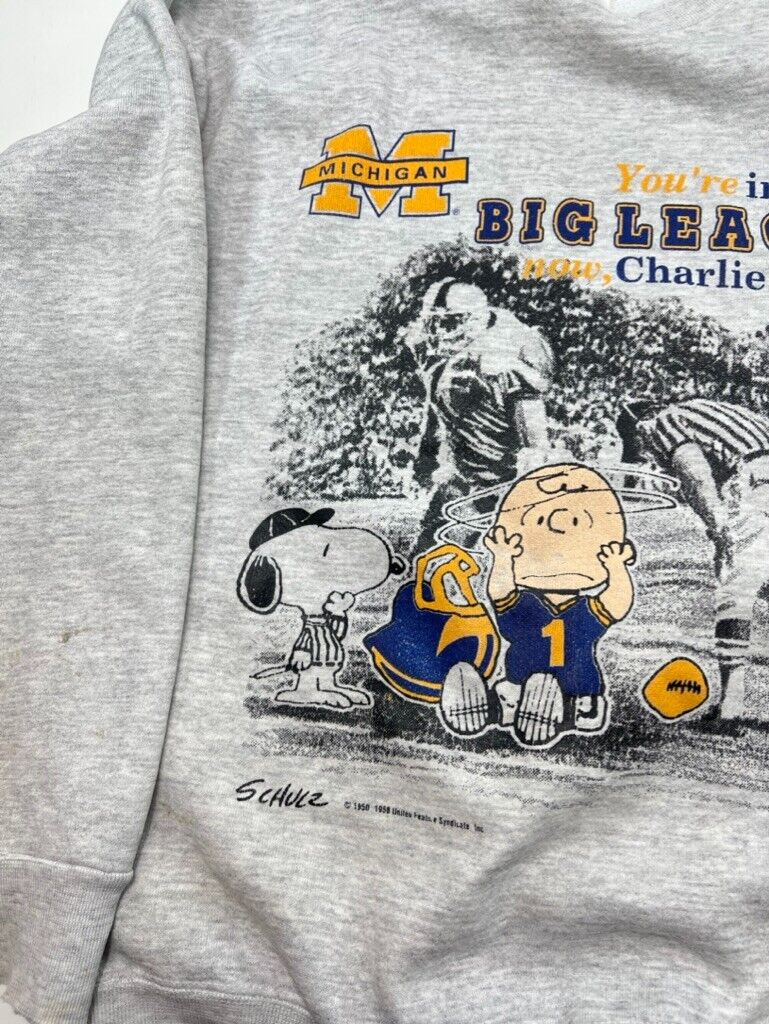 Vintage 90s Michigan University Charlie Brown Snoopy Graphic Sweatshirt Sz Large