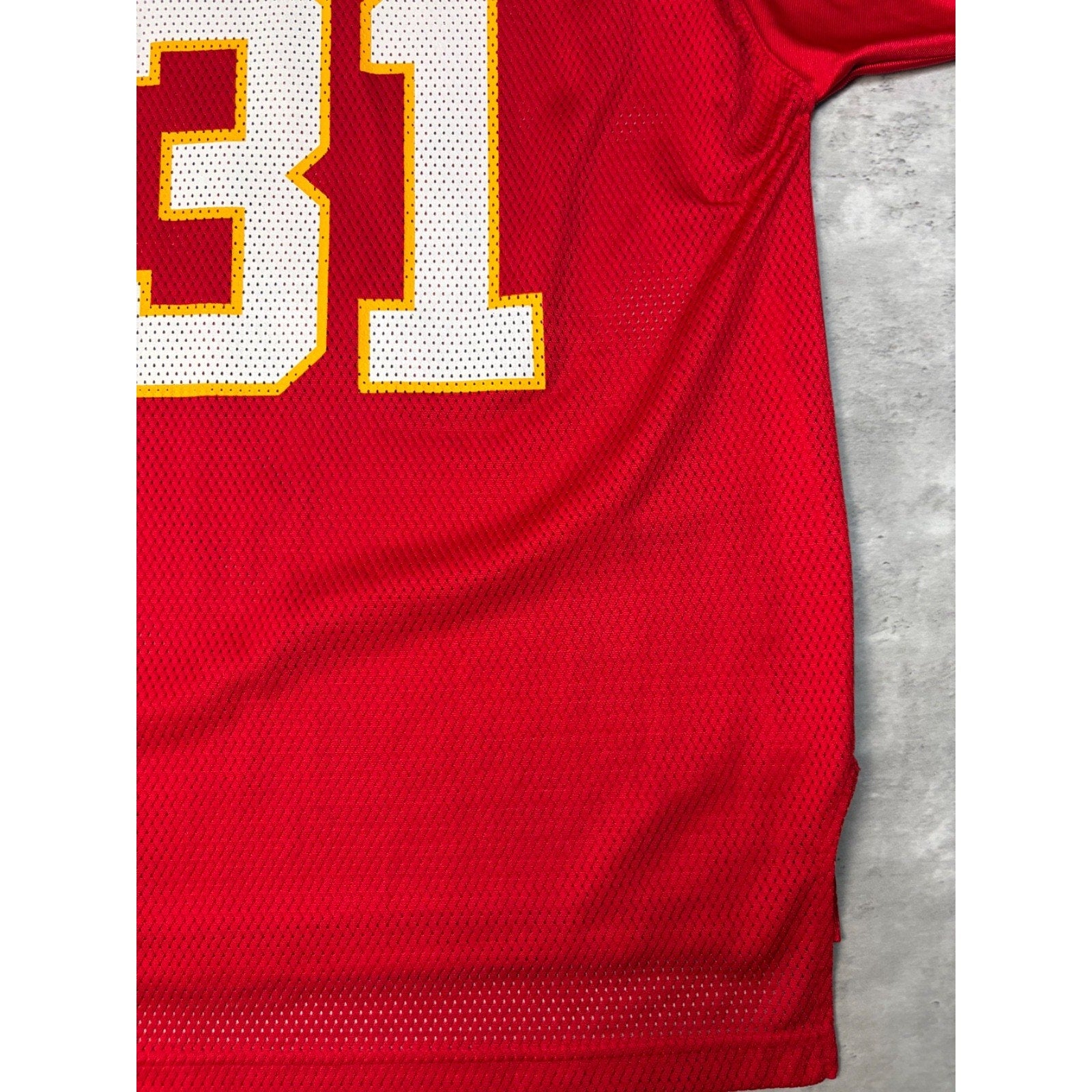 Vintage Priest Holmes #31 Kansas City Chiefs NFL Reebok Jersey Size XL YOUTH