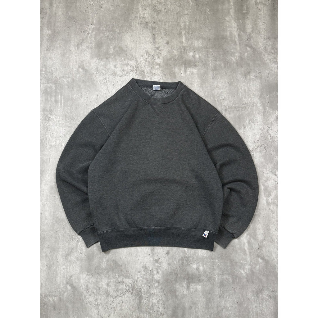Vintage 90s Russell Athletics Black Pullover Crewneck Sweatshirt Size Medium