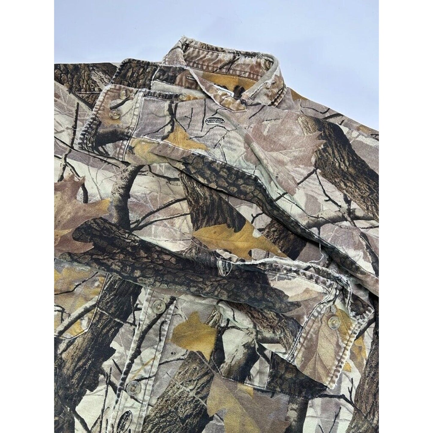 Vintage 10x Realtree Hardwoods Camo Hunting Long Sleeve Button Up Shirt SZ Large